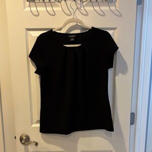 Liz Claiborne Black Short Sleeve Top
